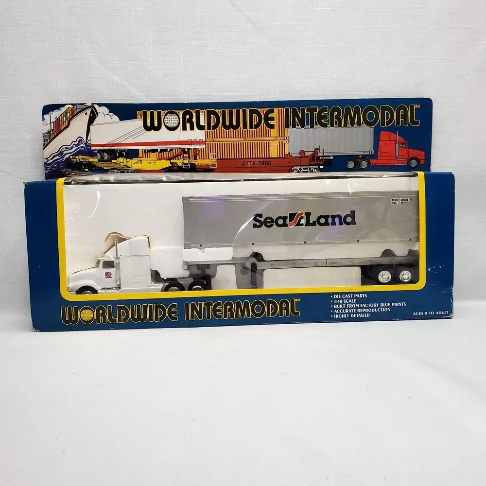 Worldwide Intermodal ◇ 1:48 Scale Diecast Semi Truck ◇ Sea‎ Land ◇ NEW
